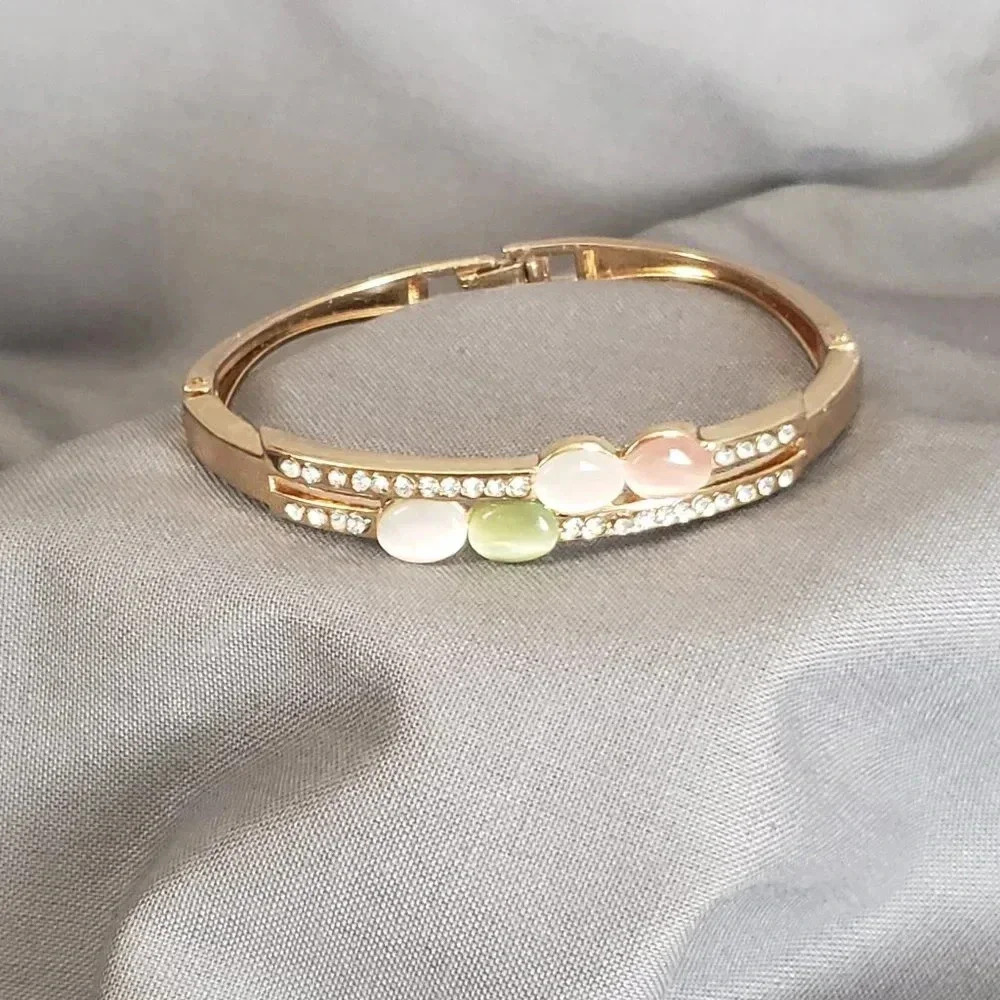 Goldtone Crystal Bracelet‎